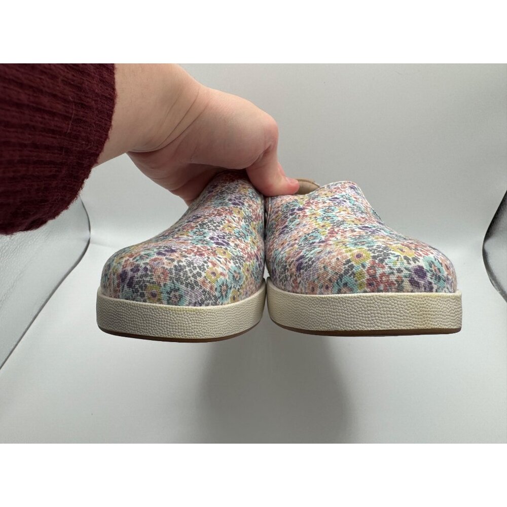 ABEO Ditzy Floral Encore Slip On Low Top Sneaker Shoe Women Size 8.5 - Picture 6 of 11